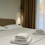 Premium * 티라나