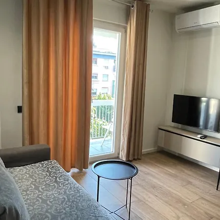 Premium Apartment *